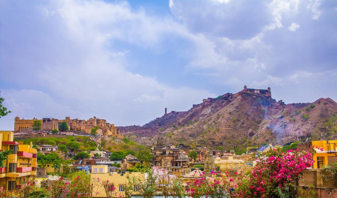 Adhbhut 3* Jaipur