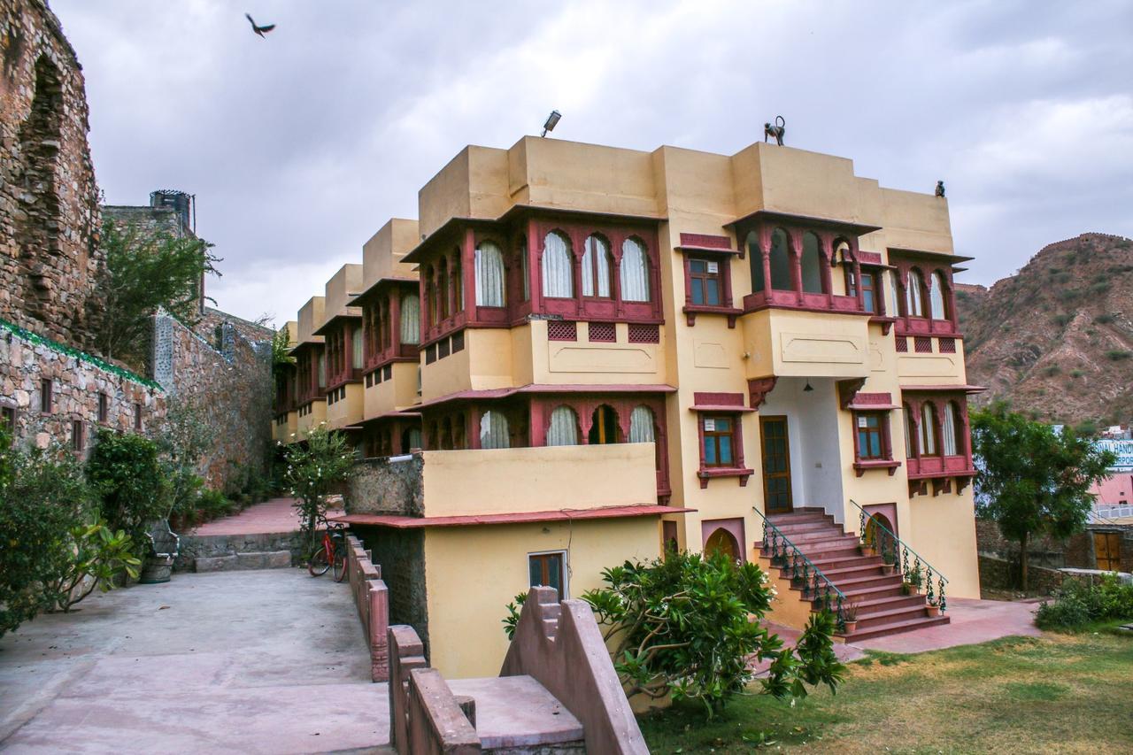 Adhbhut 3* Jaipur