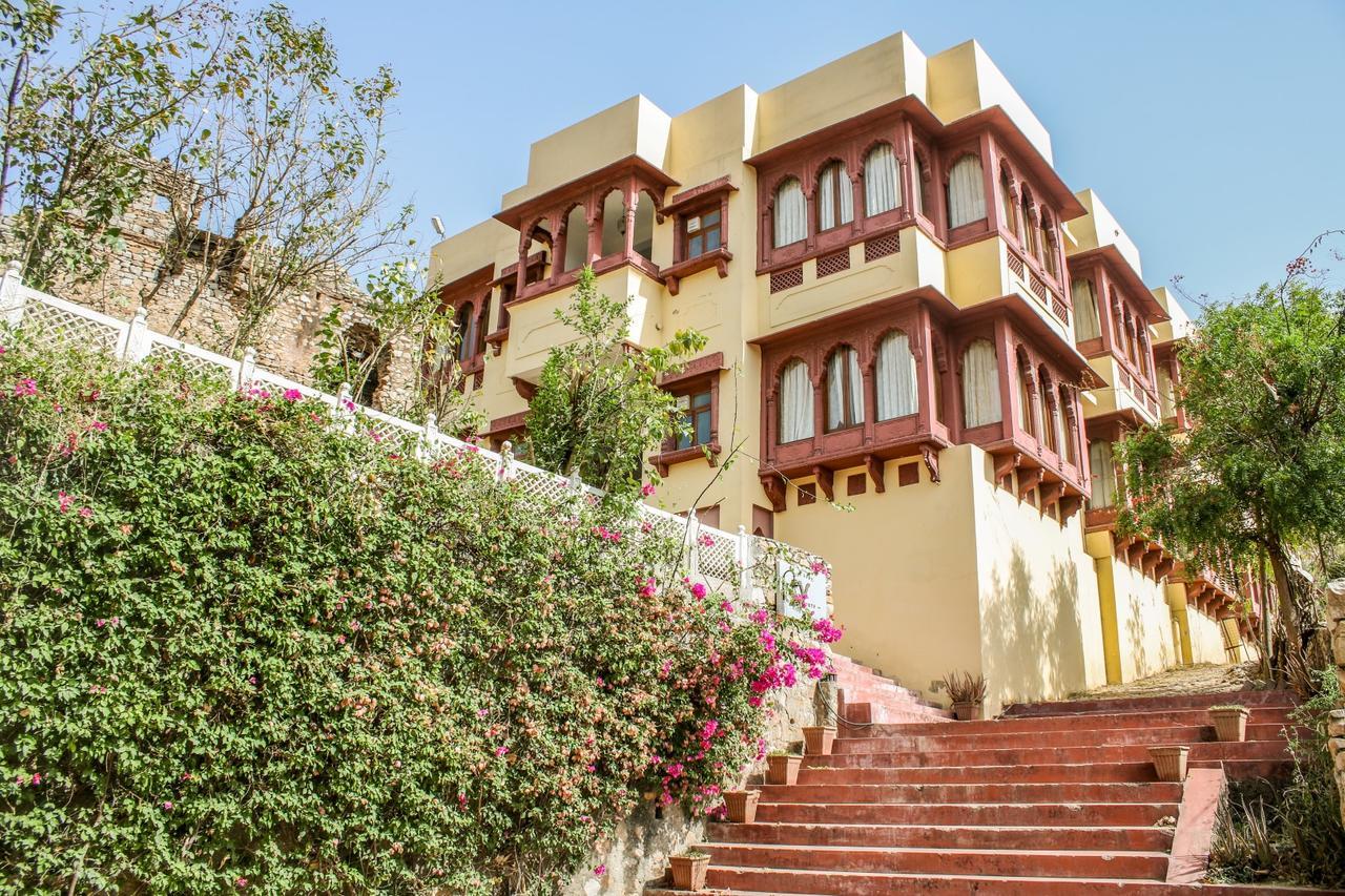 Adhbhut Jaipur