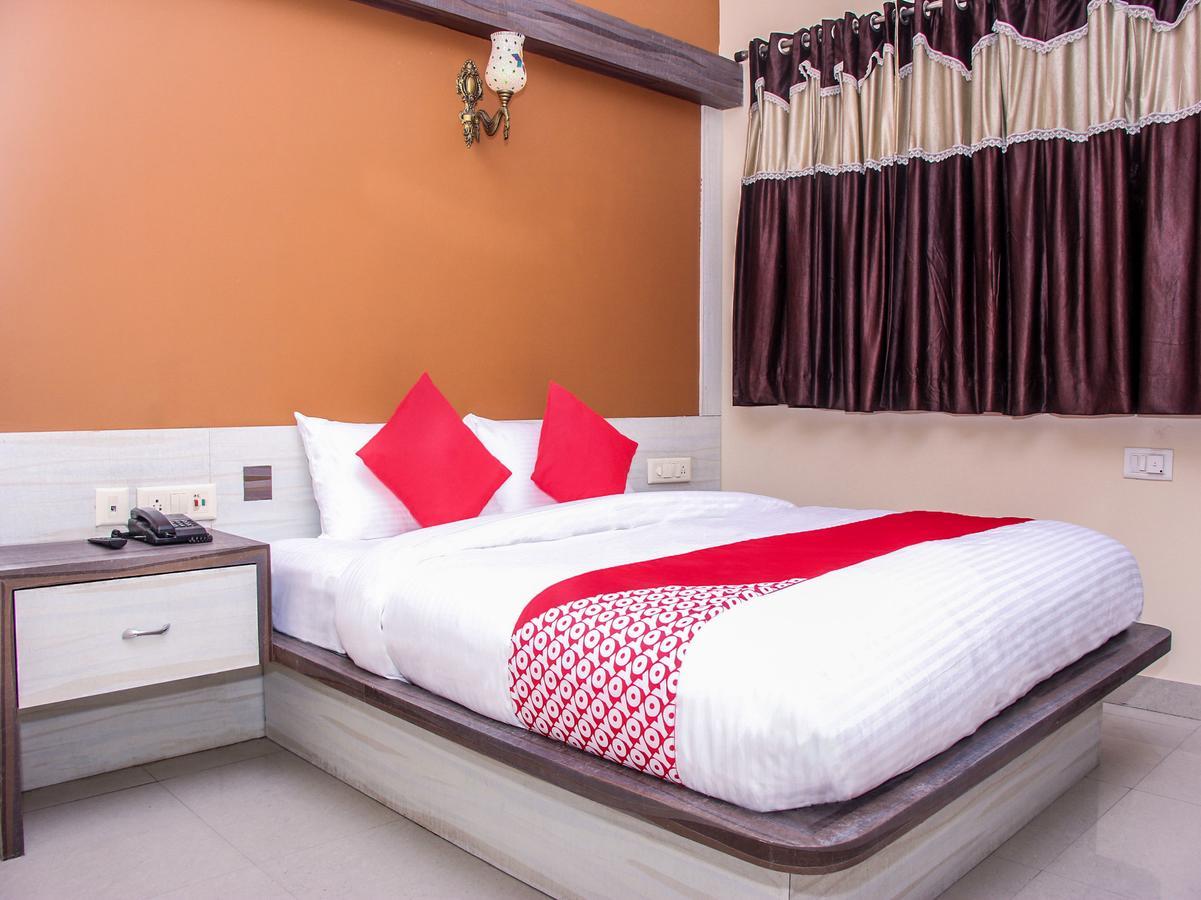 Oyo 14864 Satyam Hotel 2*