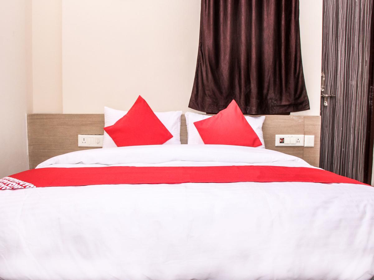 Oyo 14864 Satyam Hotel