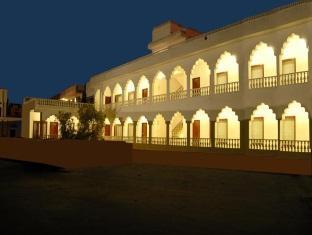 Hotel Rajasthan Palace Jaipur