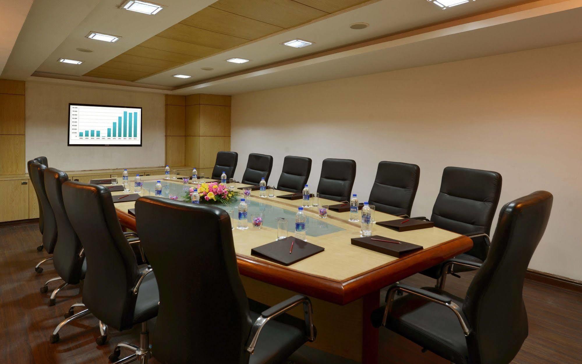 Jagrati Ananta Express Hotel 3*