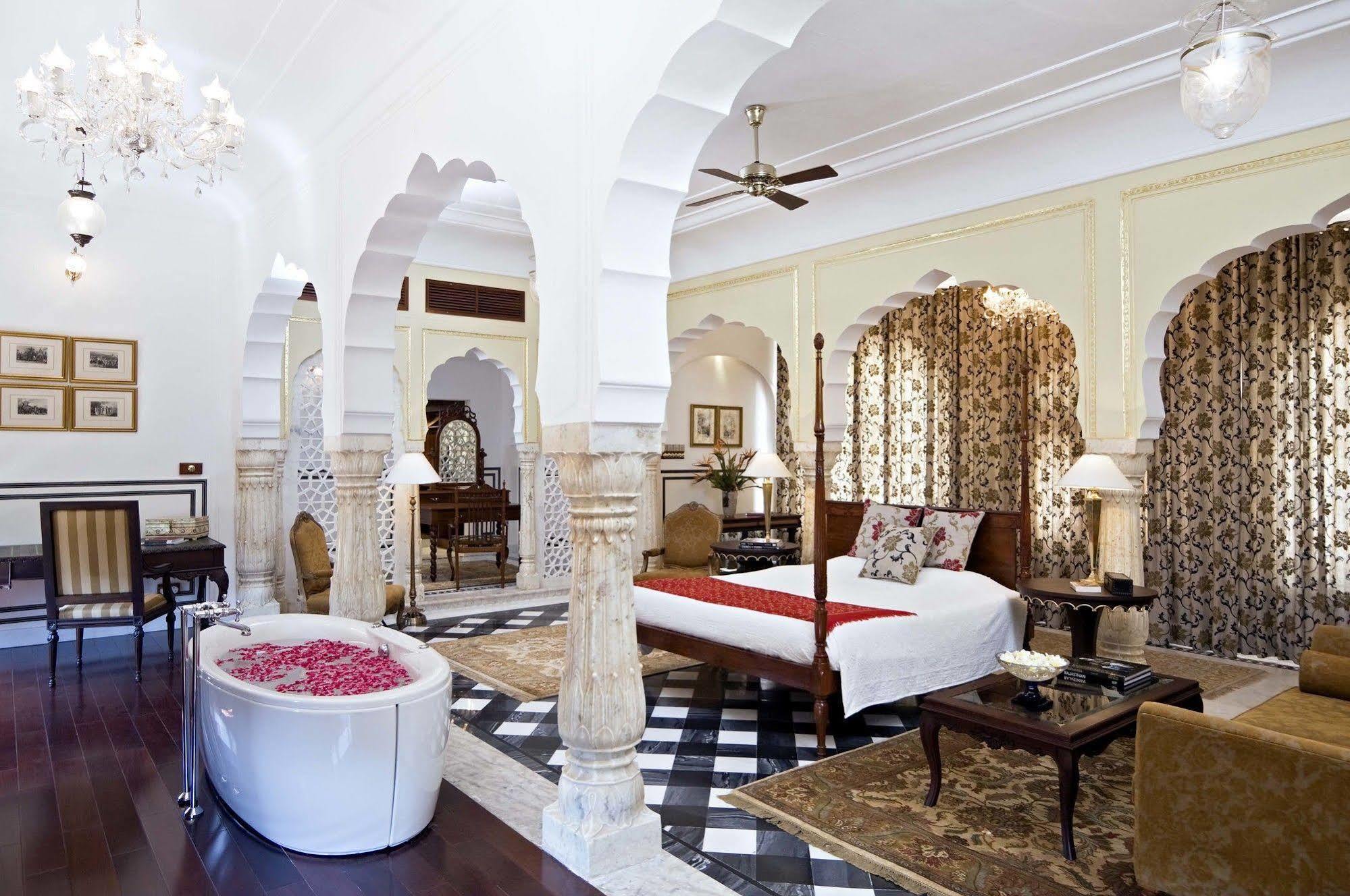 Samode Palace Hotel 4*