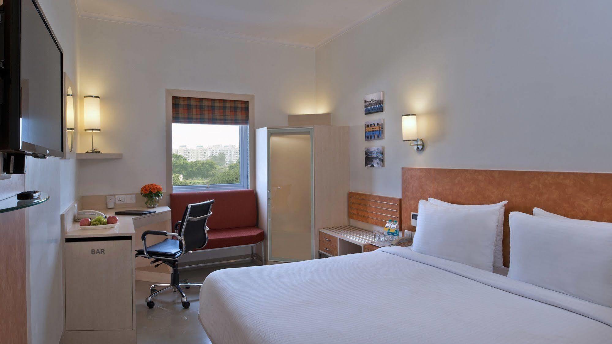 Nirwana Hometel Jaipur- A Sarovar 3*
