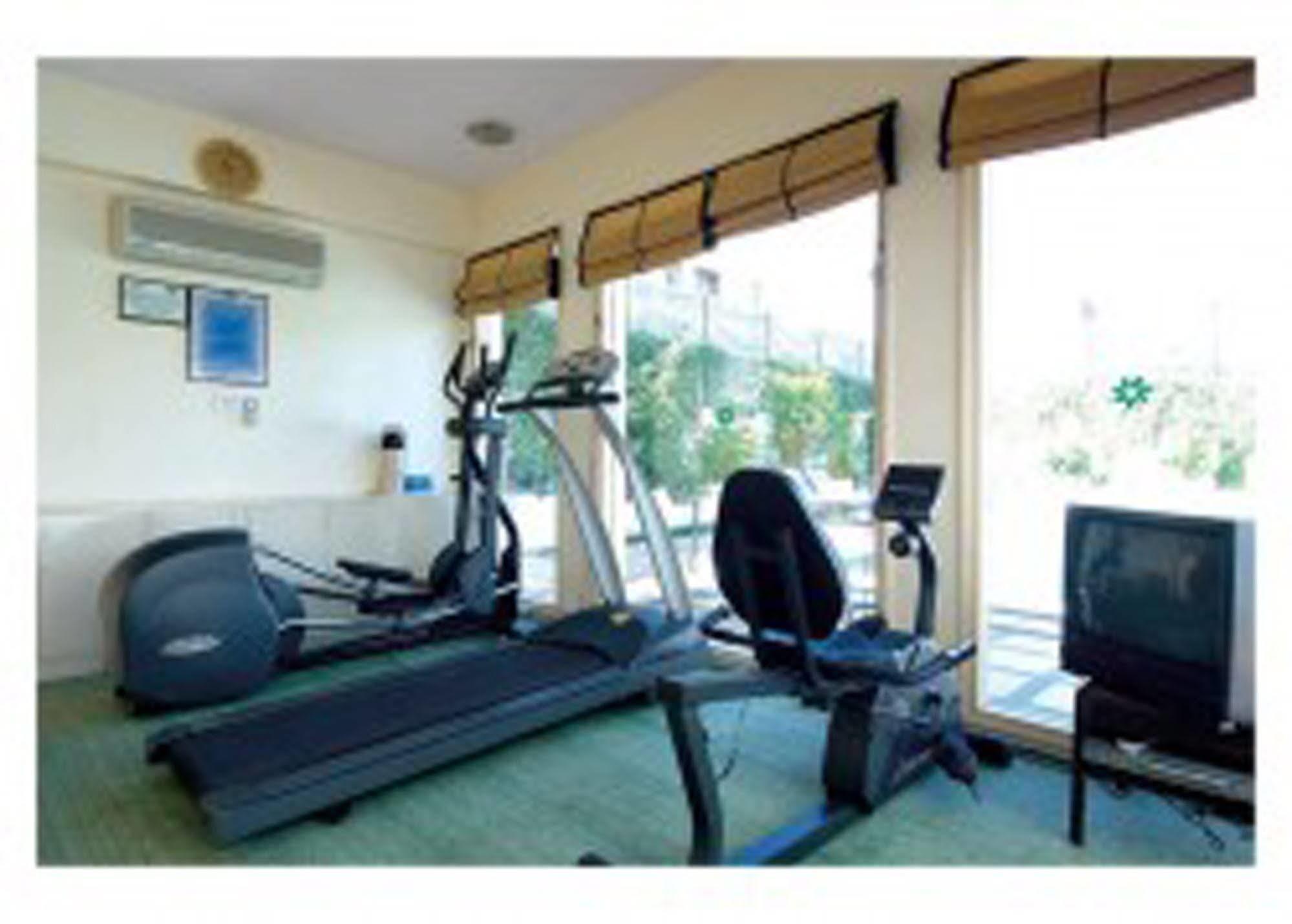 Park Regis 4*