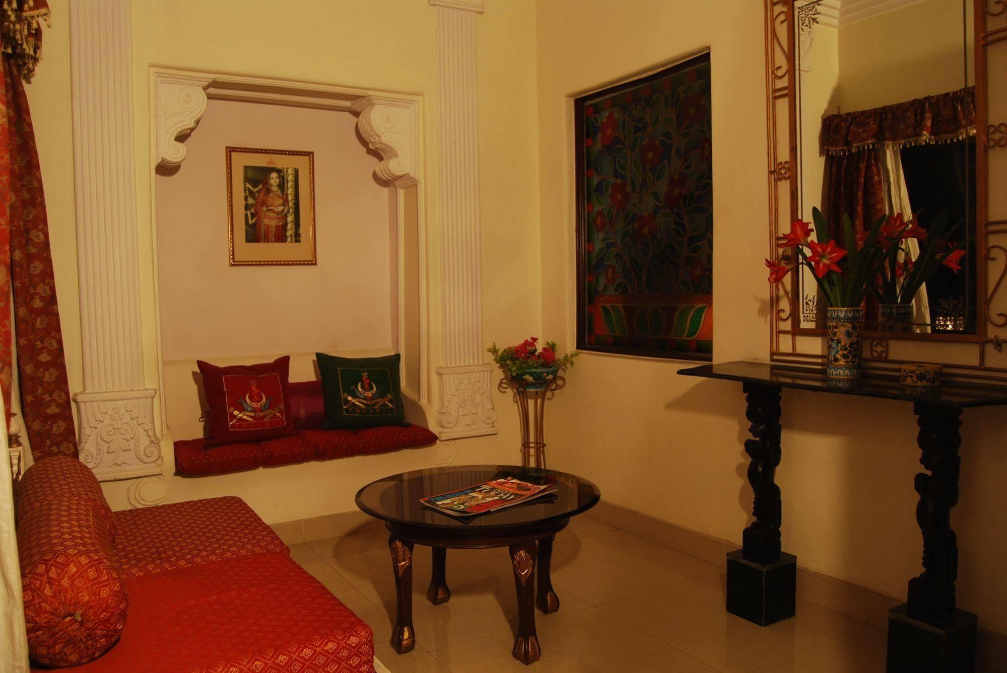Sugan Niwas Palace Hotel Jaipur