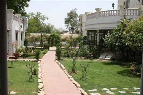 Hotel Sugan Niwas Palace Jaipur