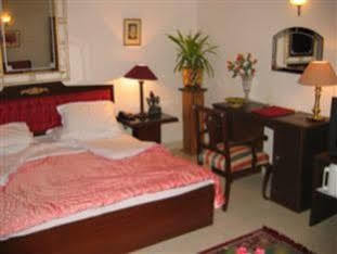 Sugan Niwas Palace Hotel