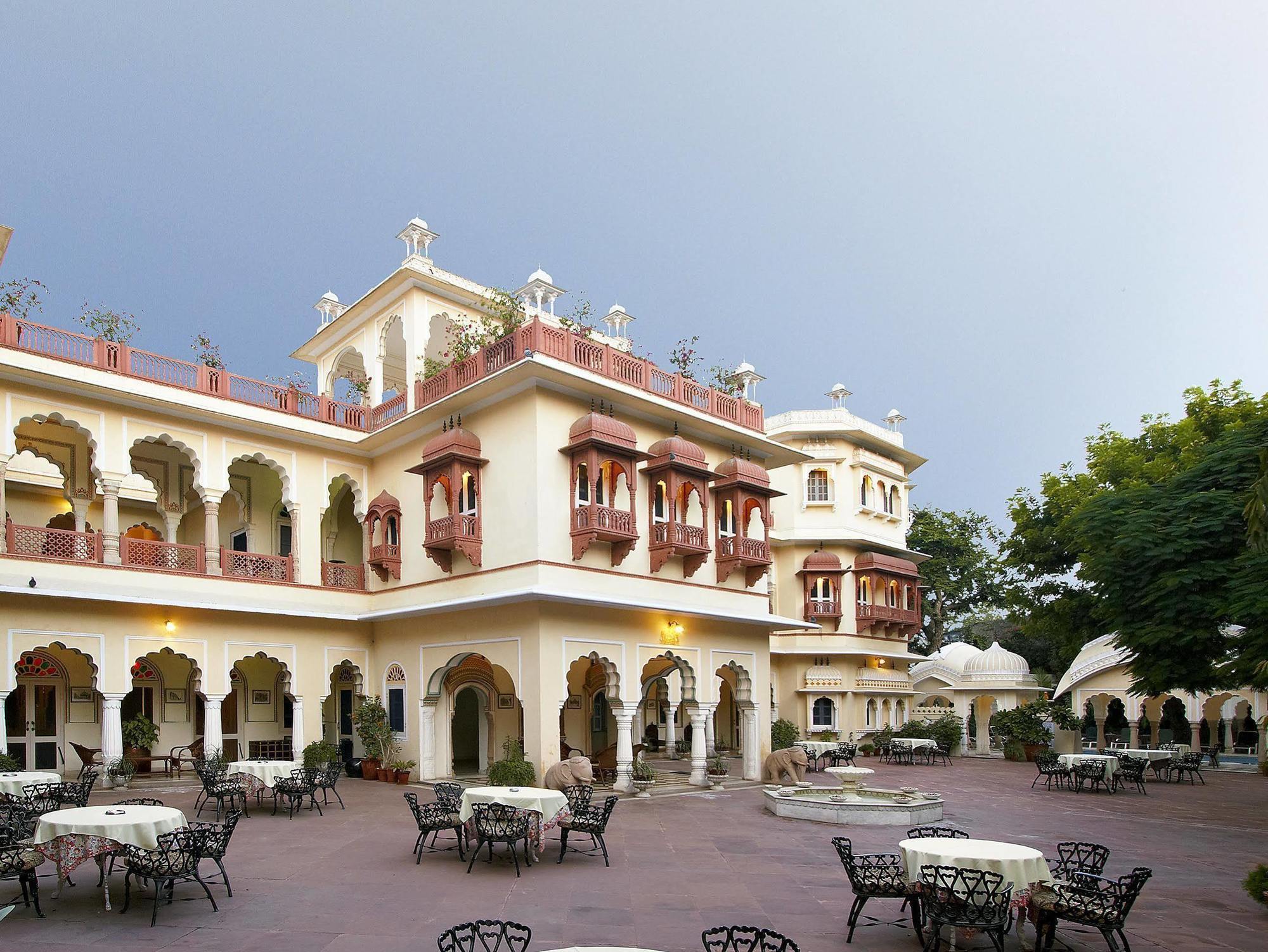 Alsisar Haveli - Heritage 4*