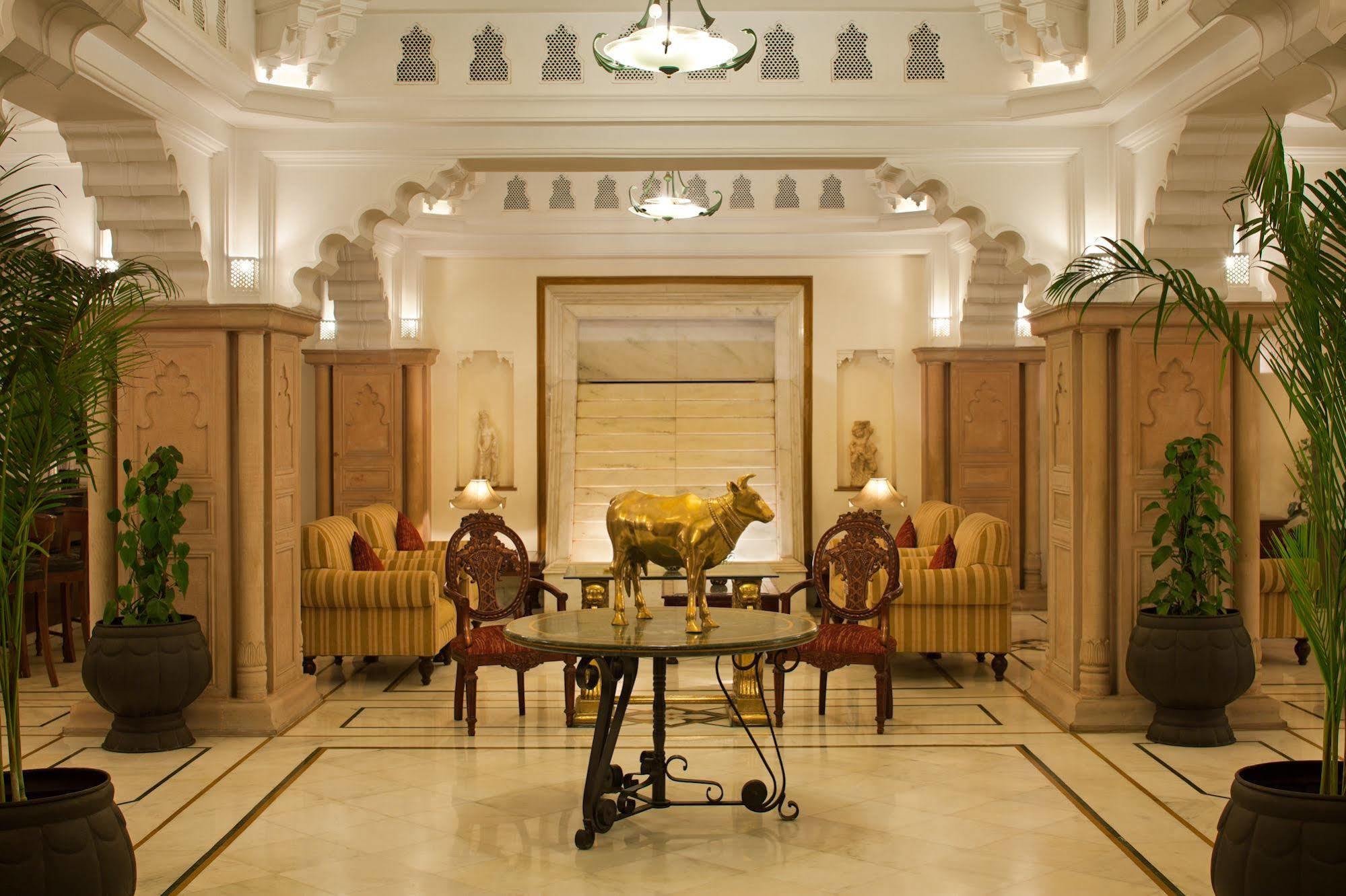 Hotel Mansingh Towers 3*