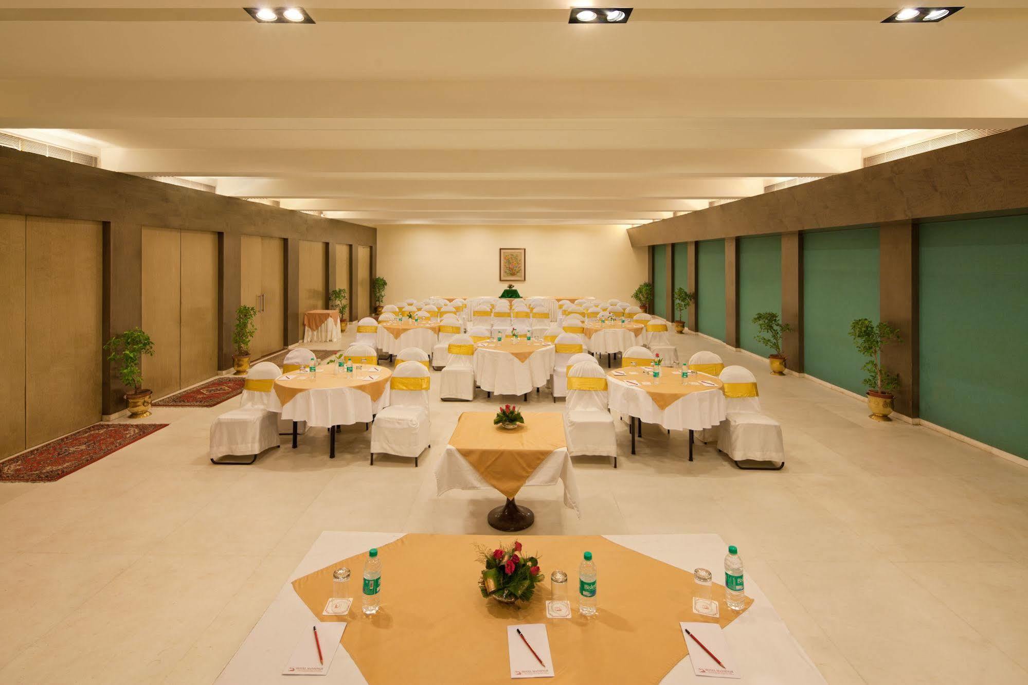 Mansingh Towers 3*