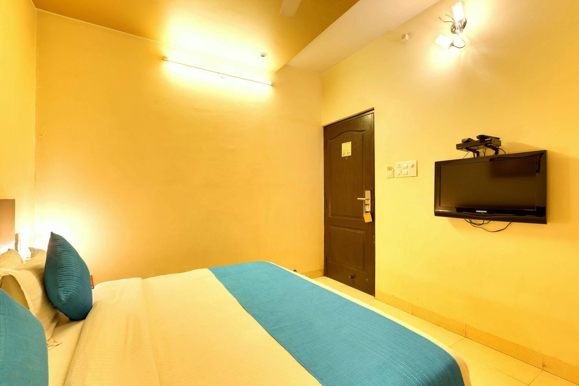 Jypore Saffron Acacia Hotel 3*