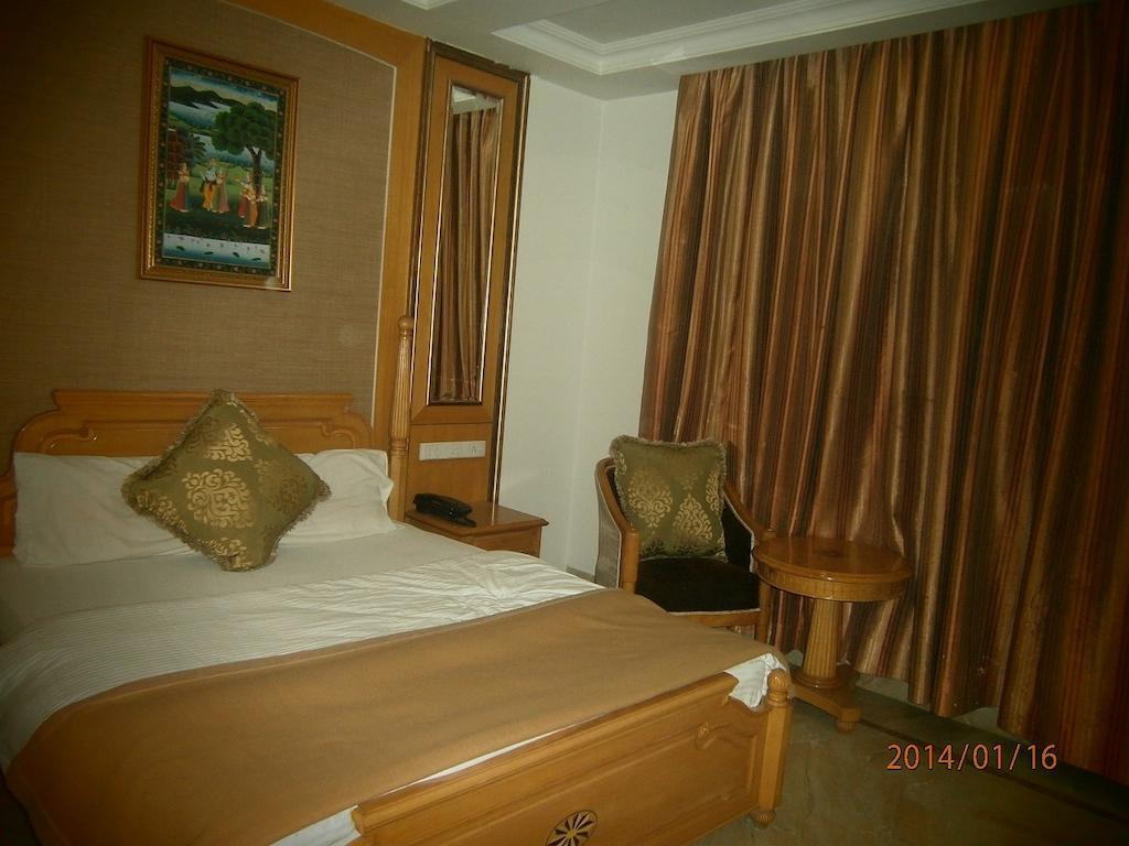 Hotel Veer Castle 3*