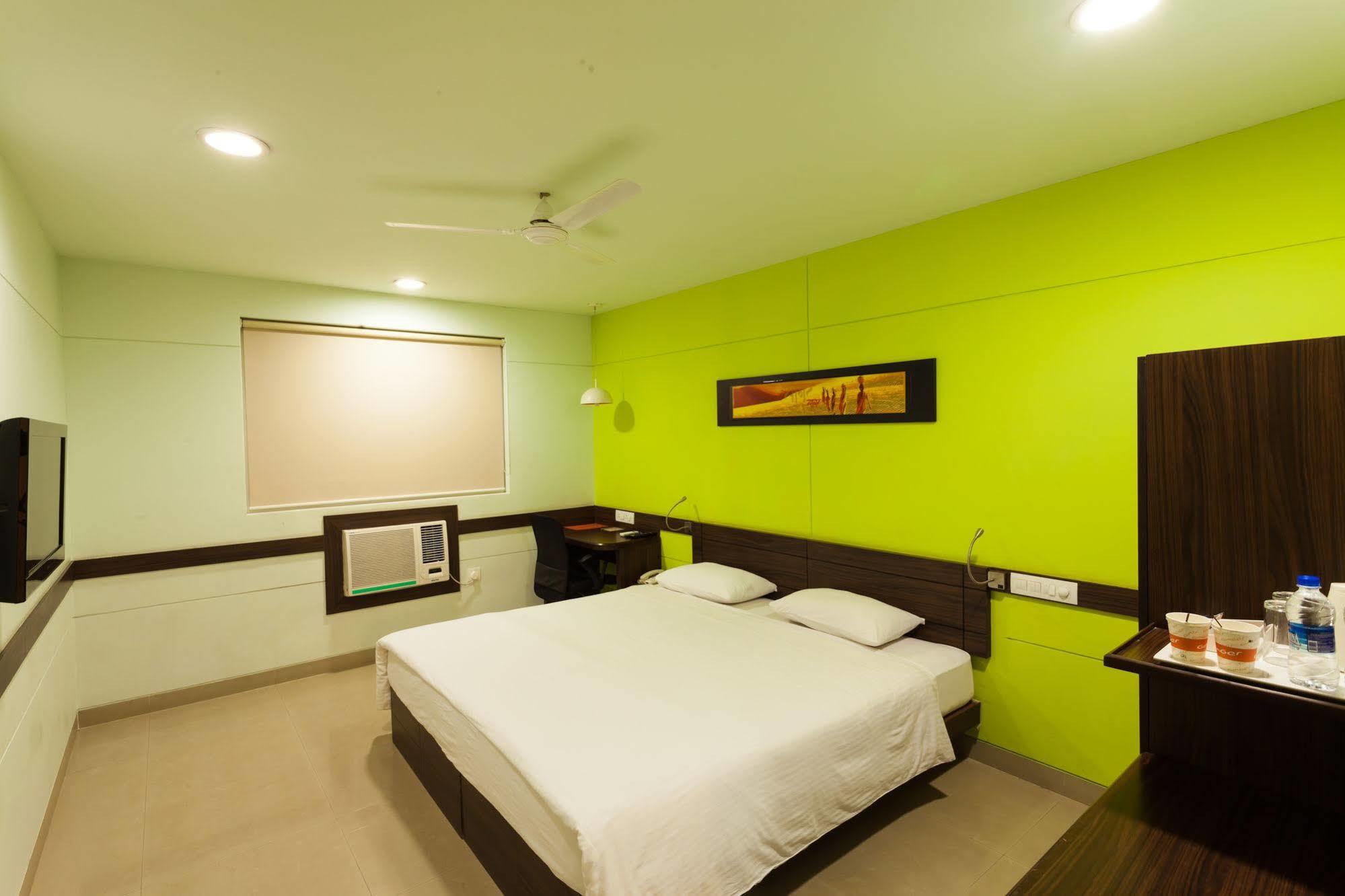 Jaipur 3*