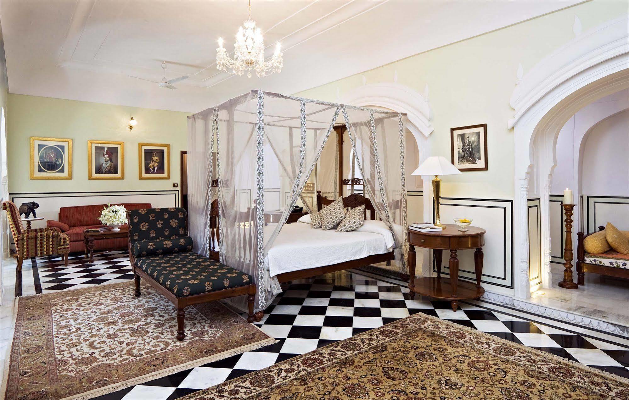 Samode Haveli Hotel