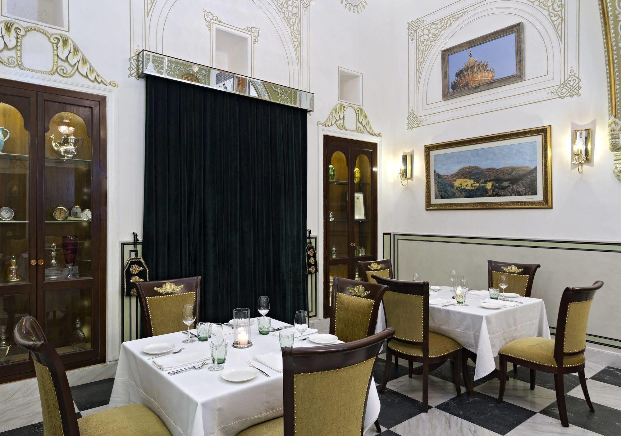 Samode Haveli Hotel
