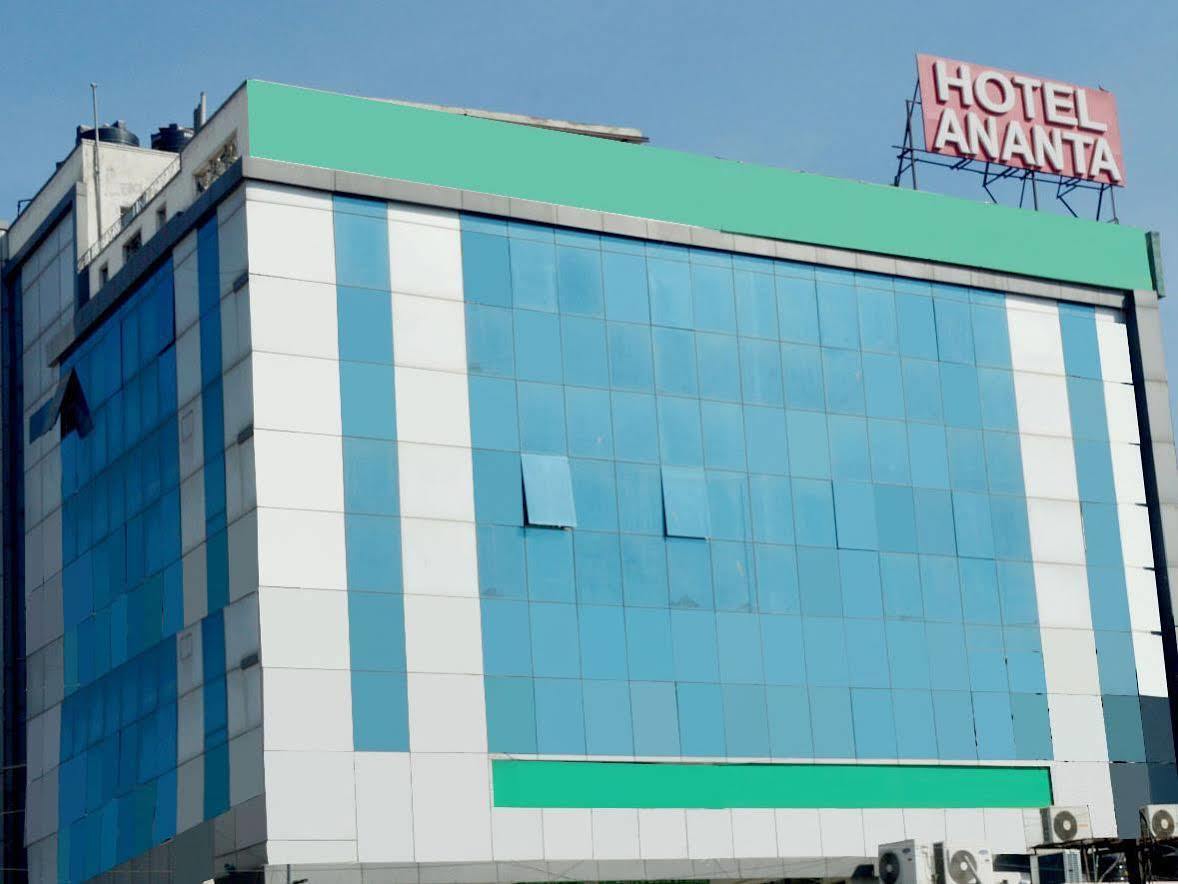 Ananta Hotel 3*