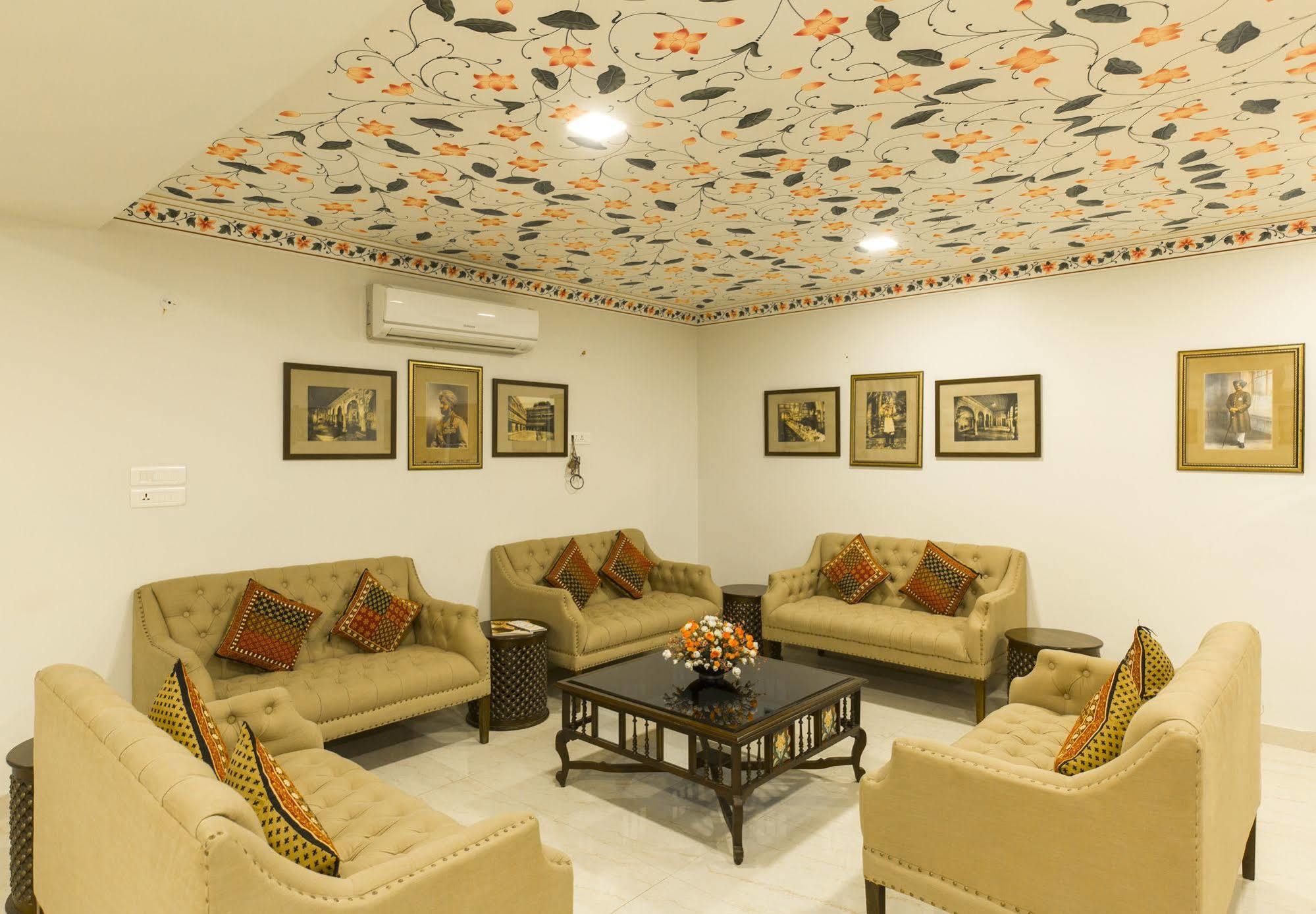 Umaid Residency - A Regal Heritage 3* Jaipur