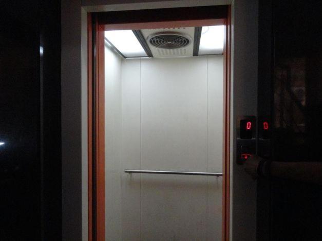 Maangta 102 @ Hotel 2*