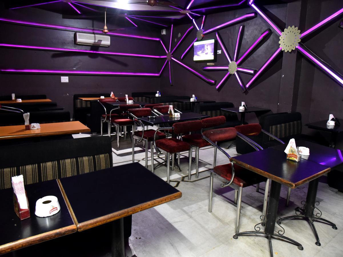 Rang Mahal Near International Airport 3*