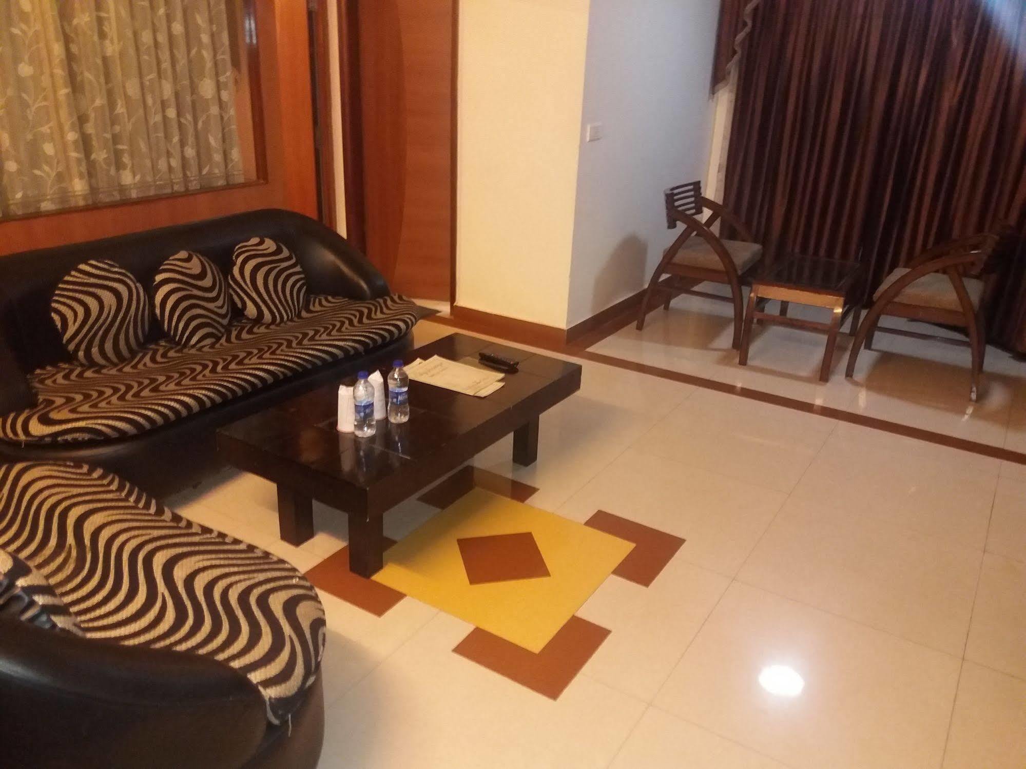 Hotel Kings Corner Jaipur