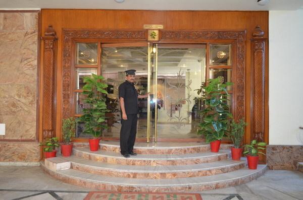 Hotel Maharani Plaza Jaipur