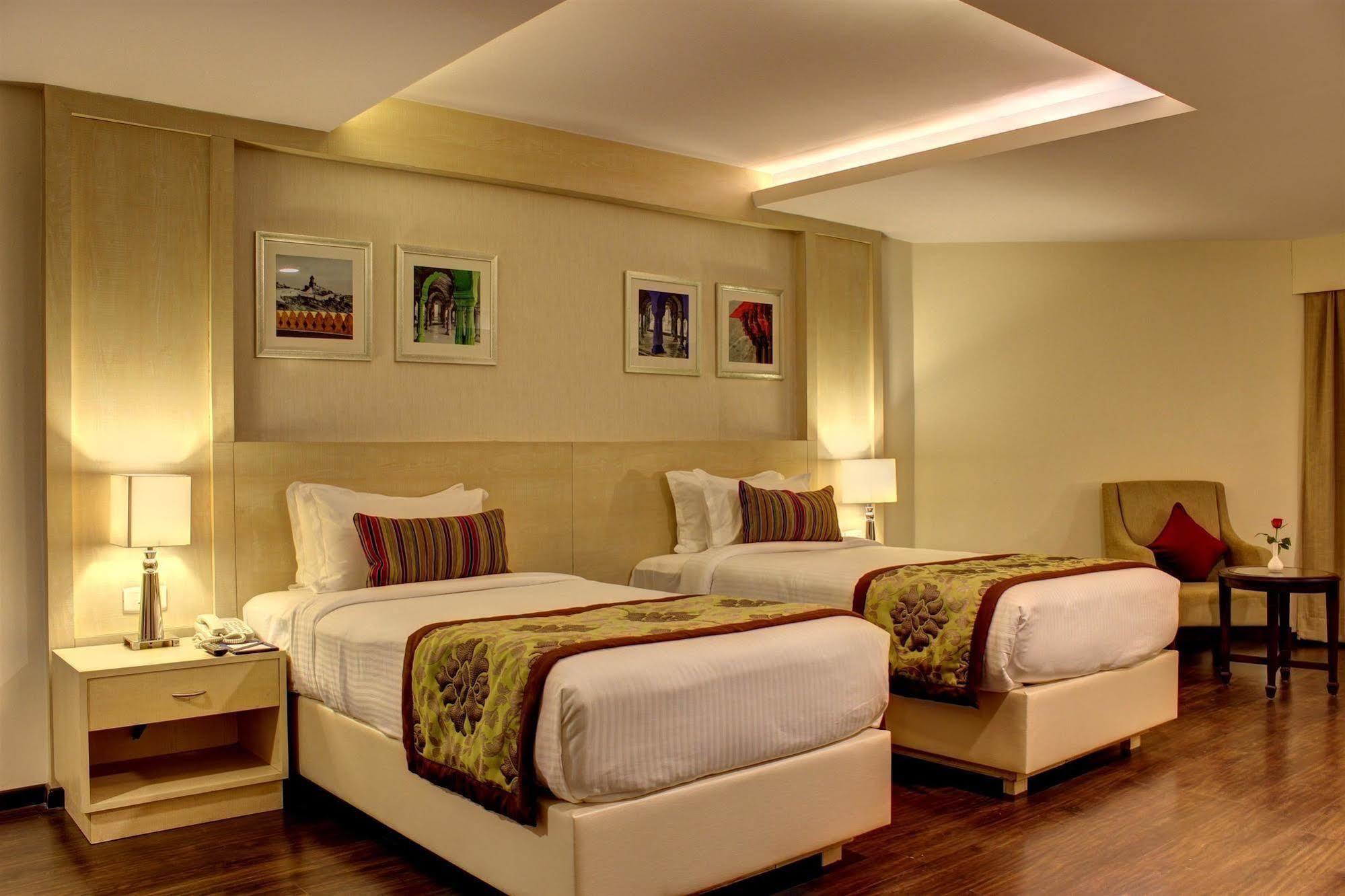 Golden Tulip Hotel 5*