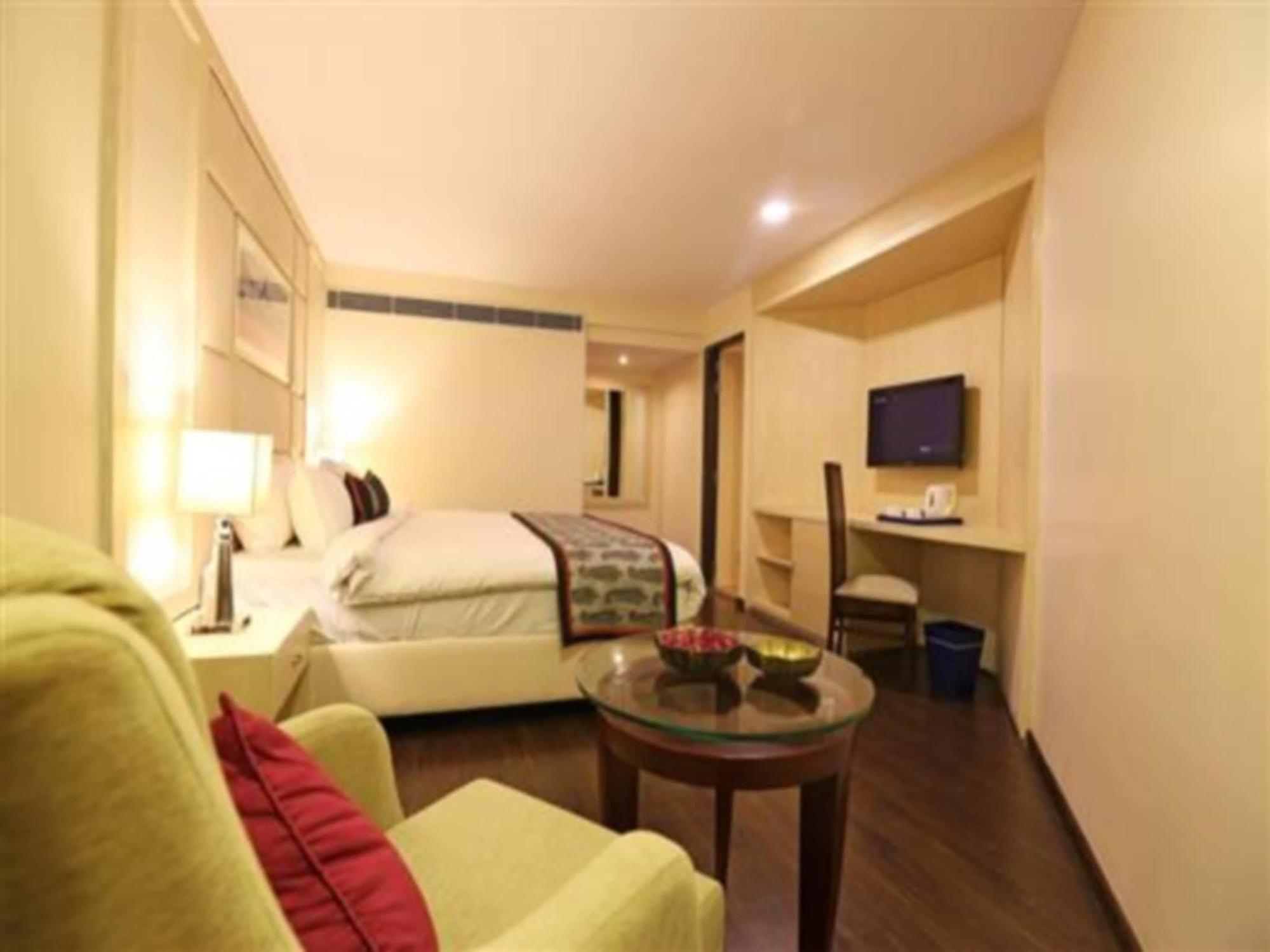 Golden Tulip