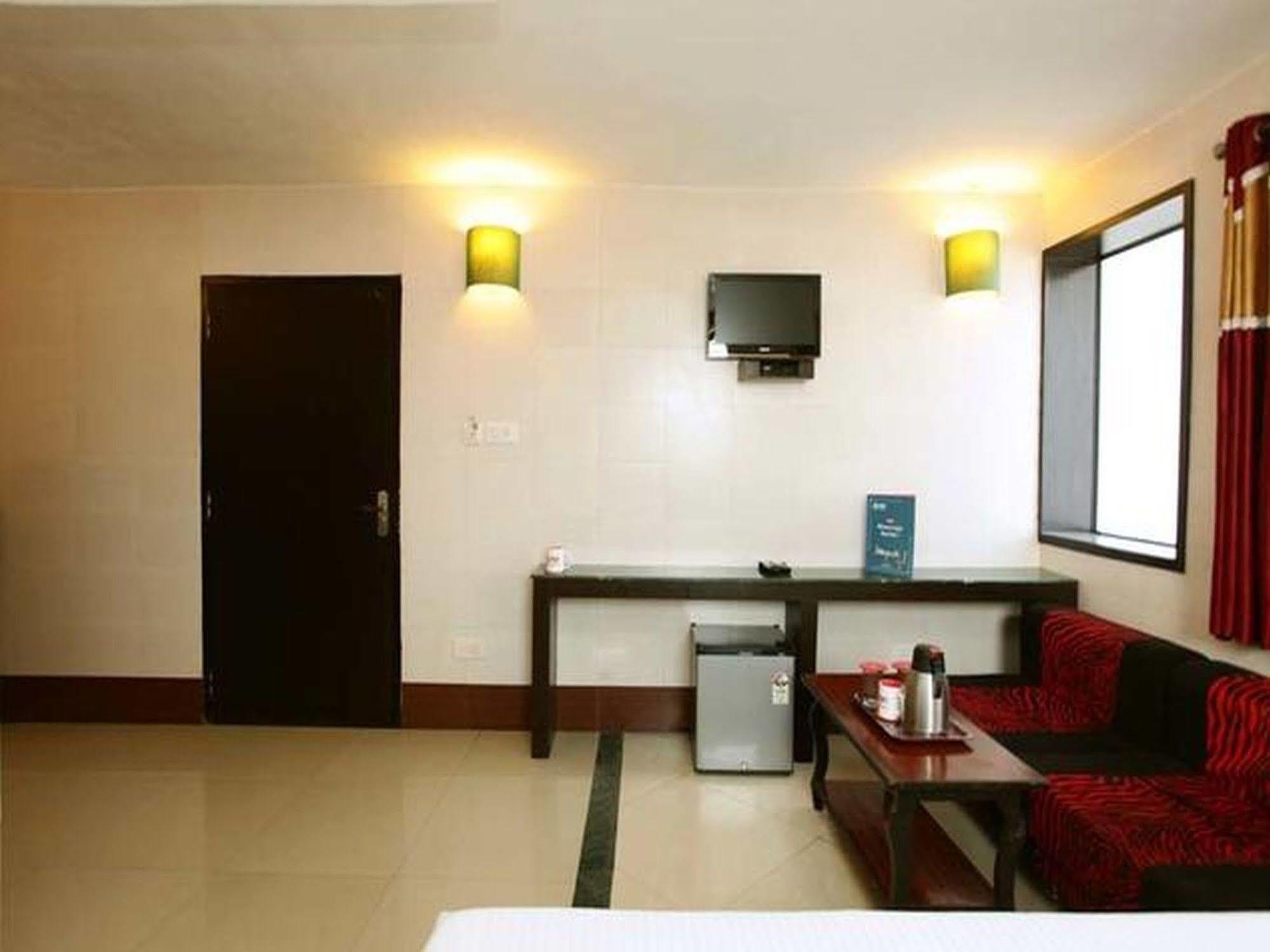 Hotel Collection O Krishana Jaipur