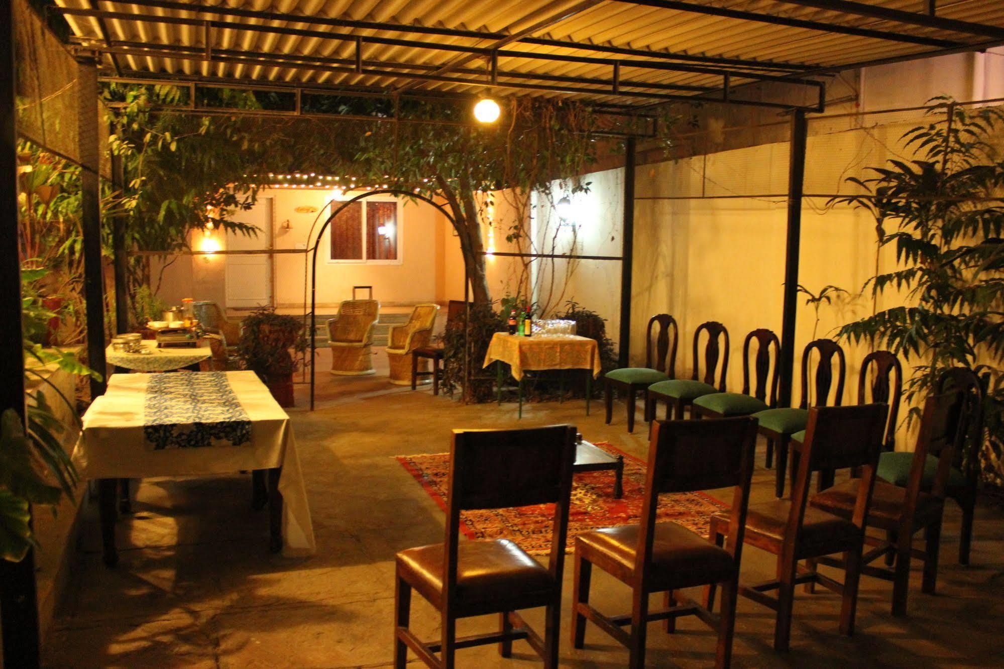 Bed & Breakfast Pratap Bhawan 2*