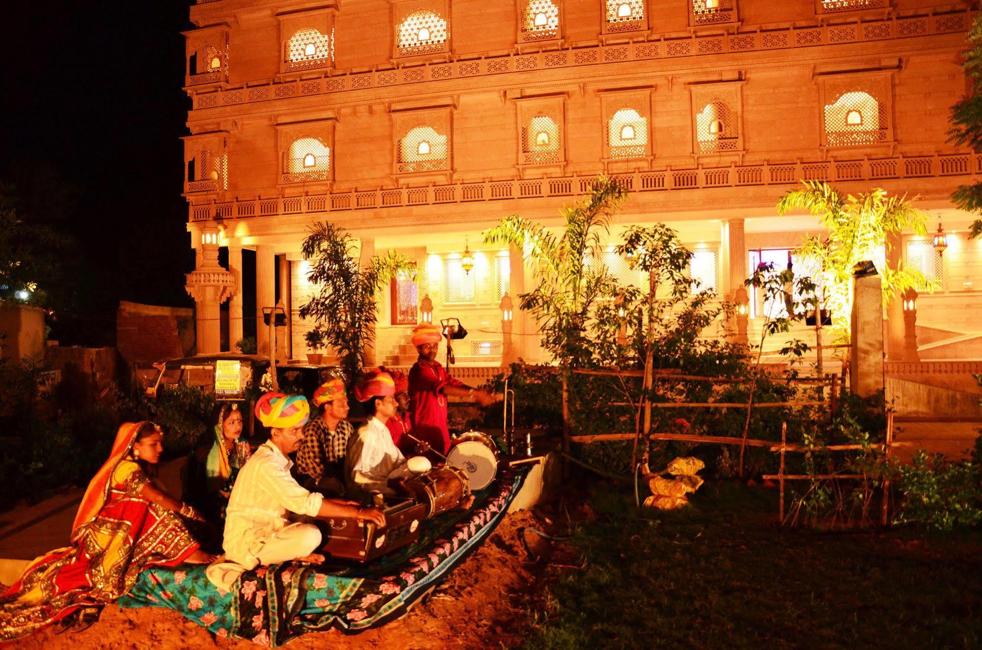 Hotel The Jal Mahal Jaipur