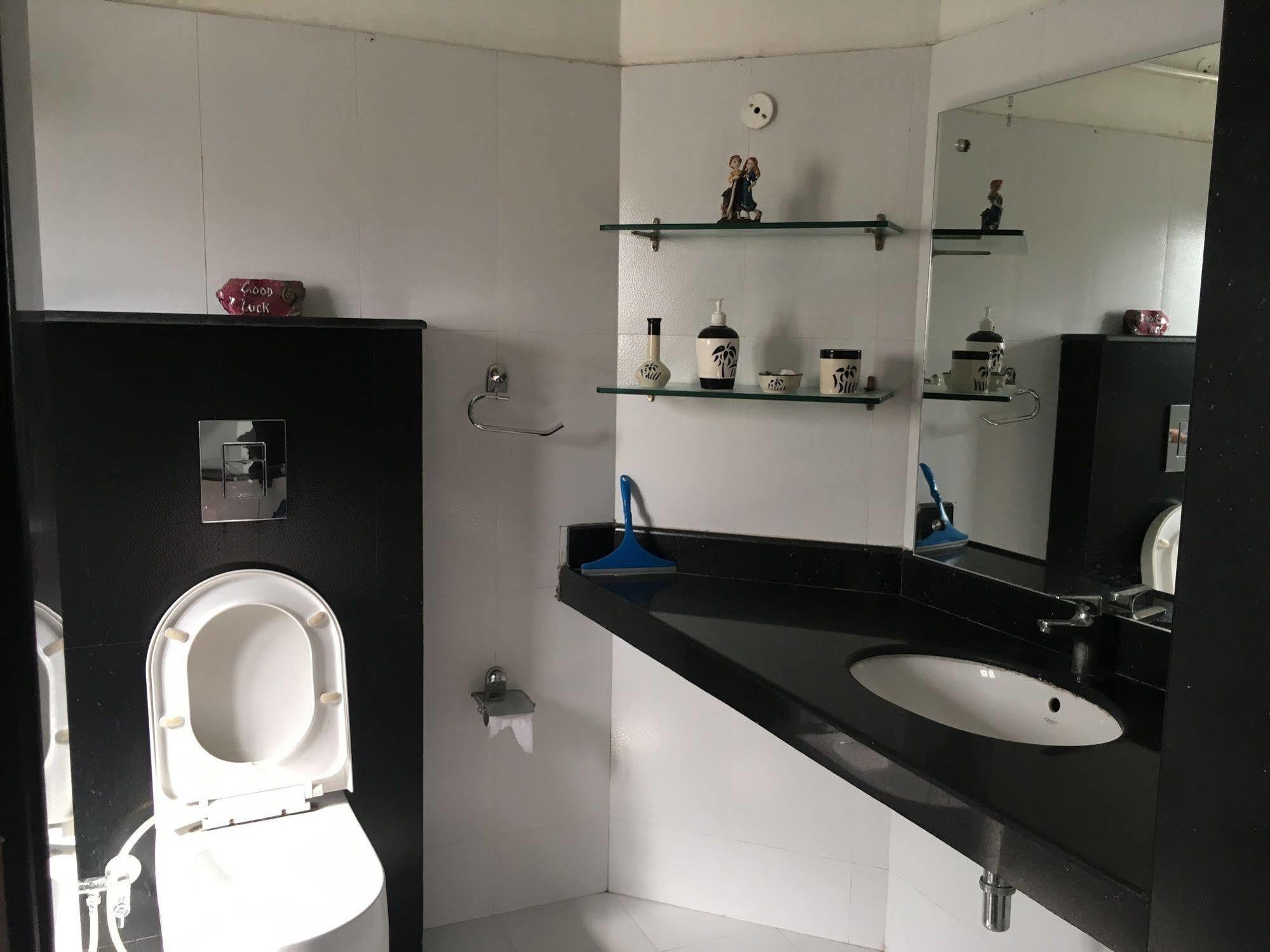 Bed & Breakfast Blessing Home Stay