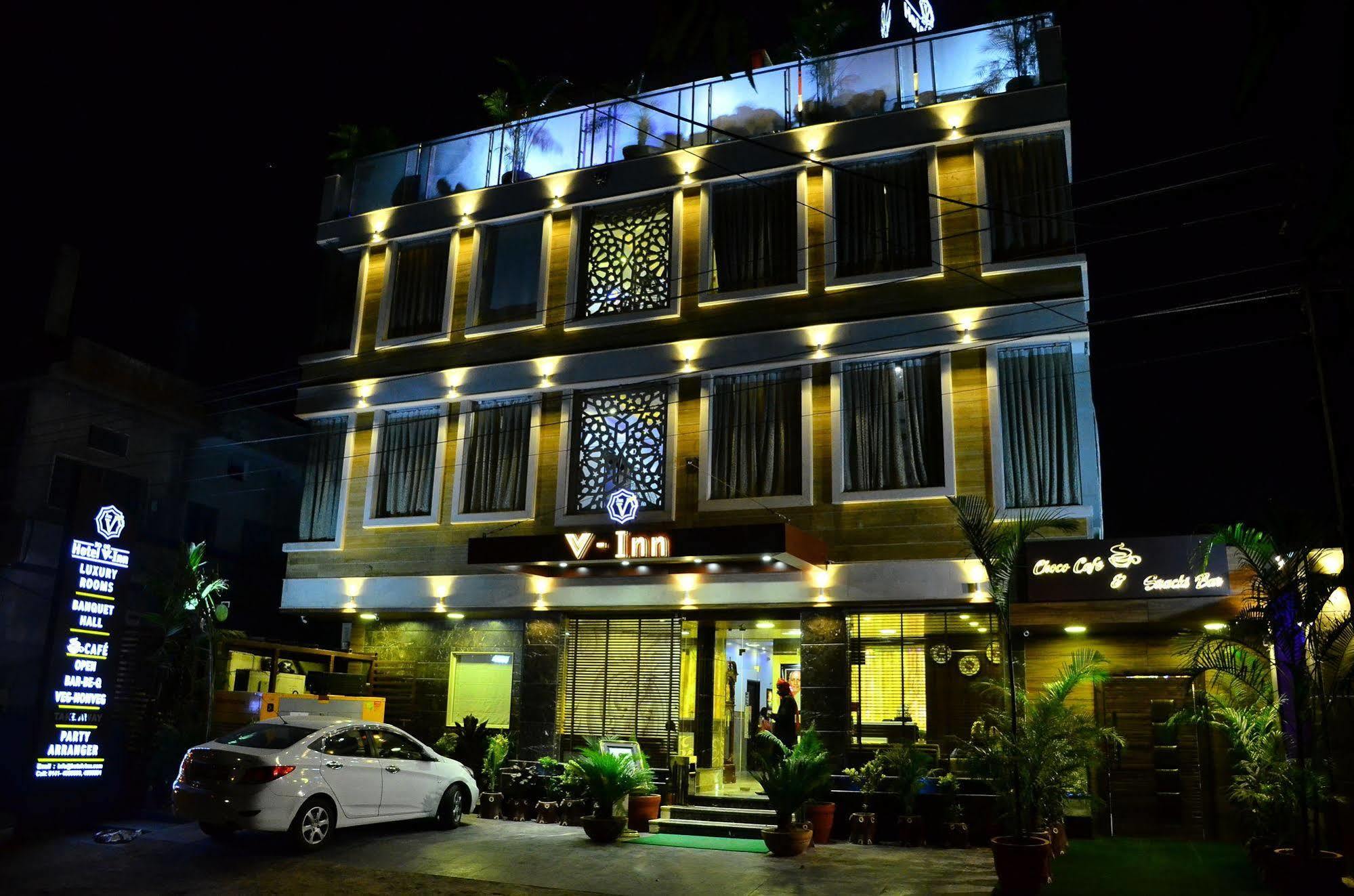 Hotel V Bani Park
