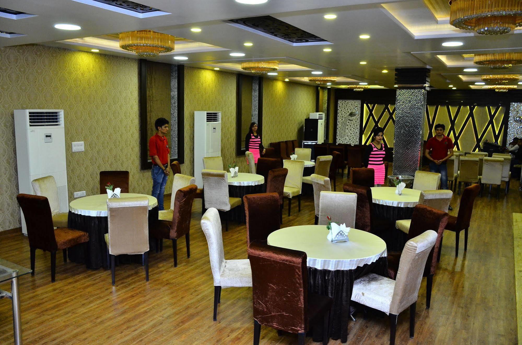 Hotel V Bani Park Jaipur