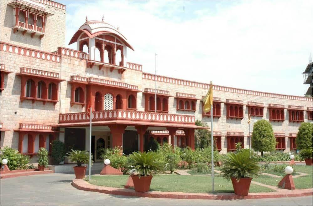 Hotel Ashok