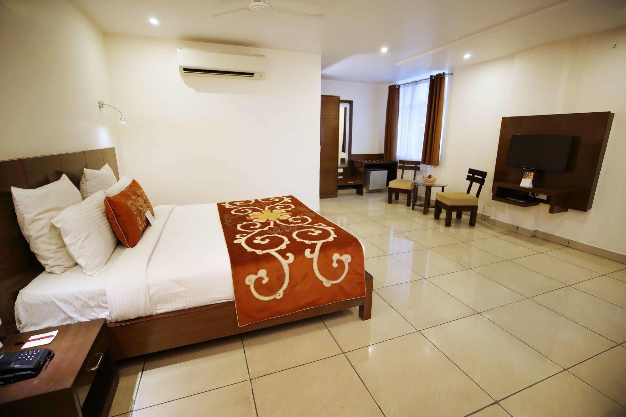Summit Heritage & Hotel Jaipur