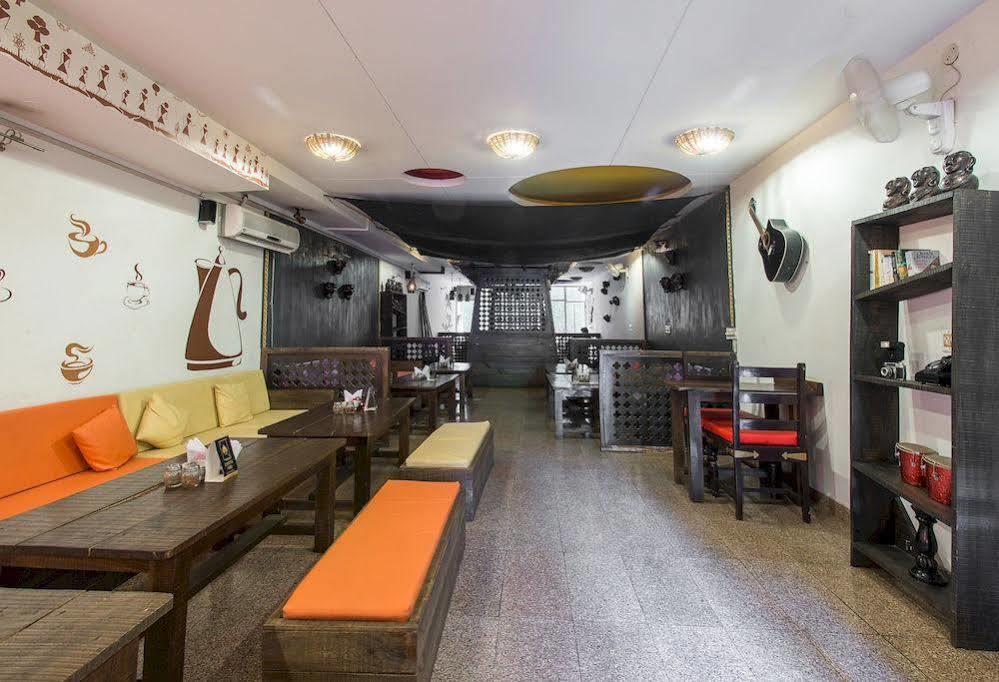 Oyo Raja Park Hotel 3*