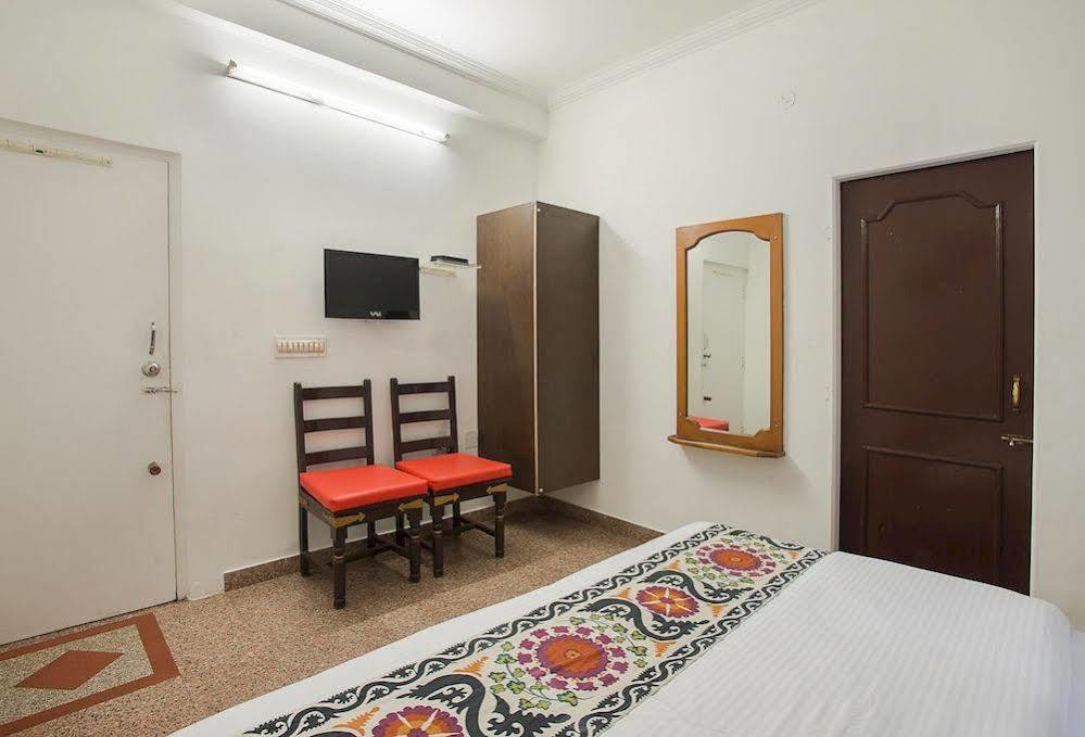 Oyo Raja Park Hotel 3*