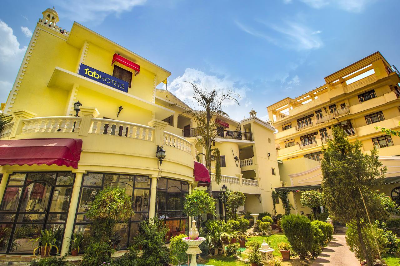 Sugan Niwas Palace 3*