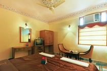 Gulab Garh Hotel