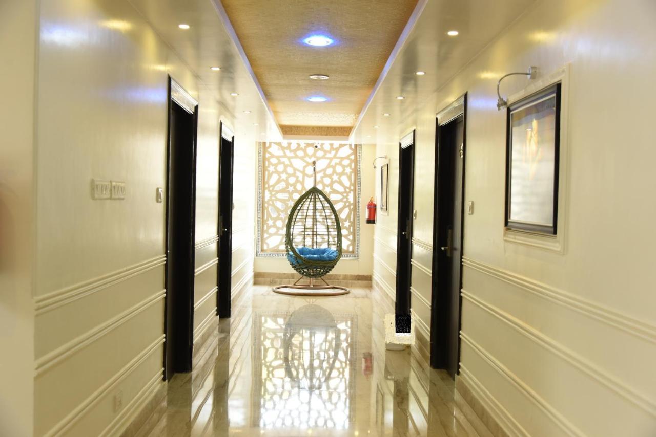 White Mushroom - V Hotel Jaipur