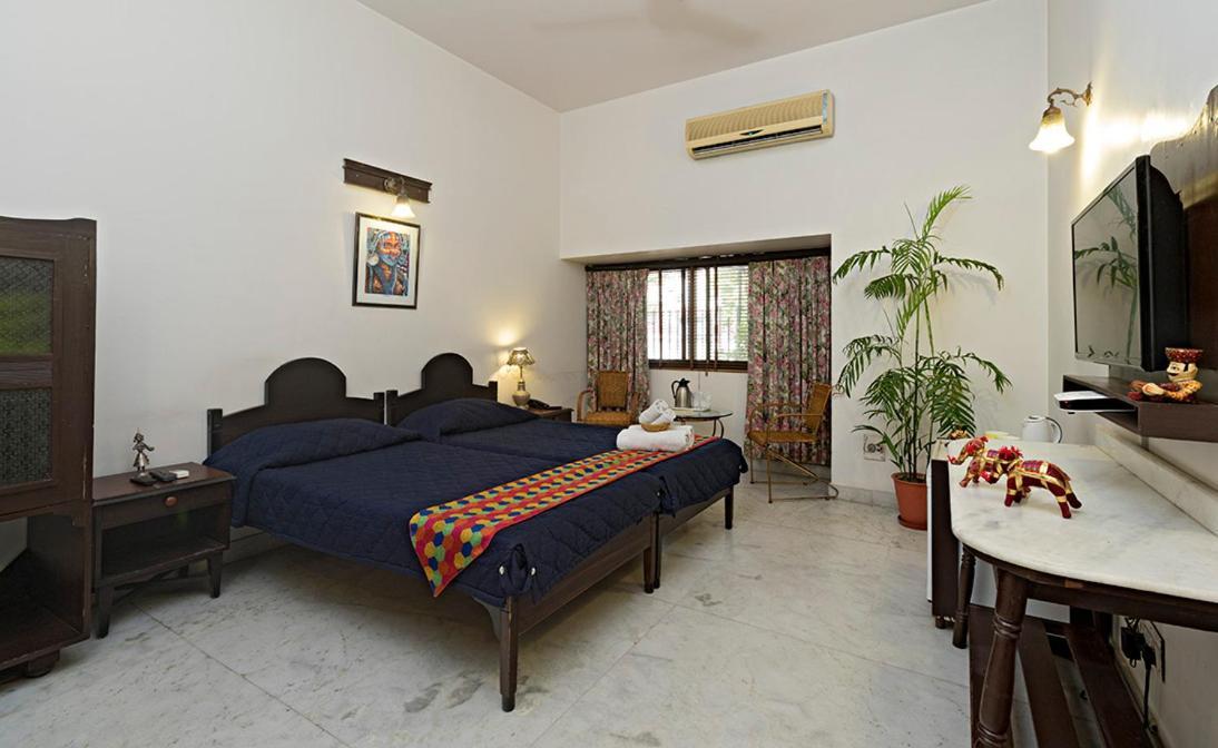 Hostel Eltravo -