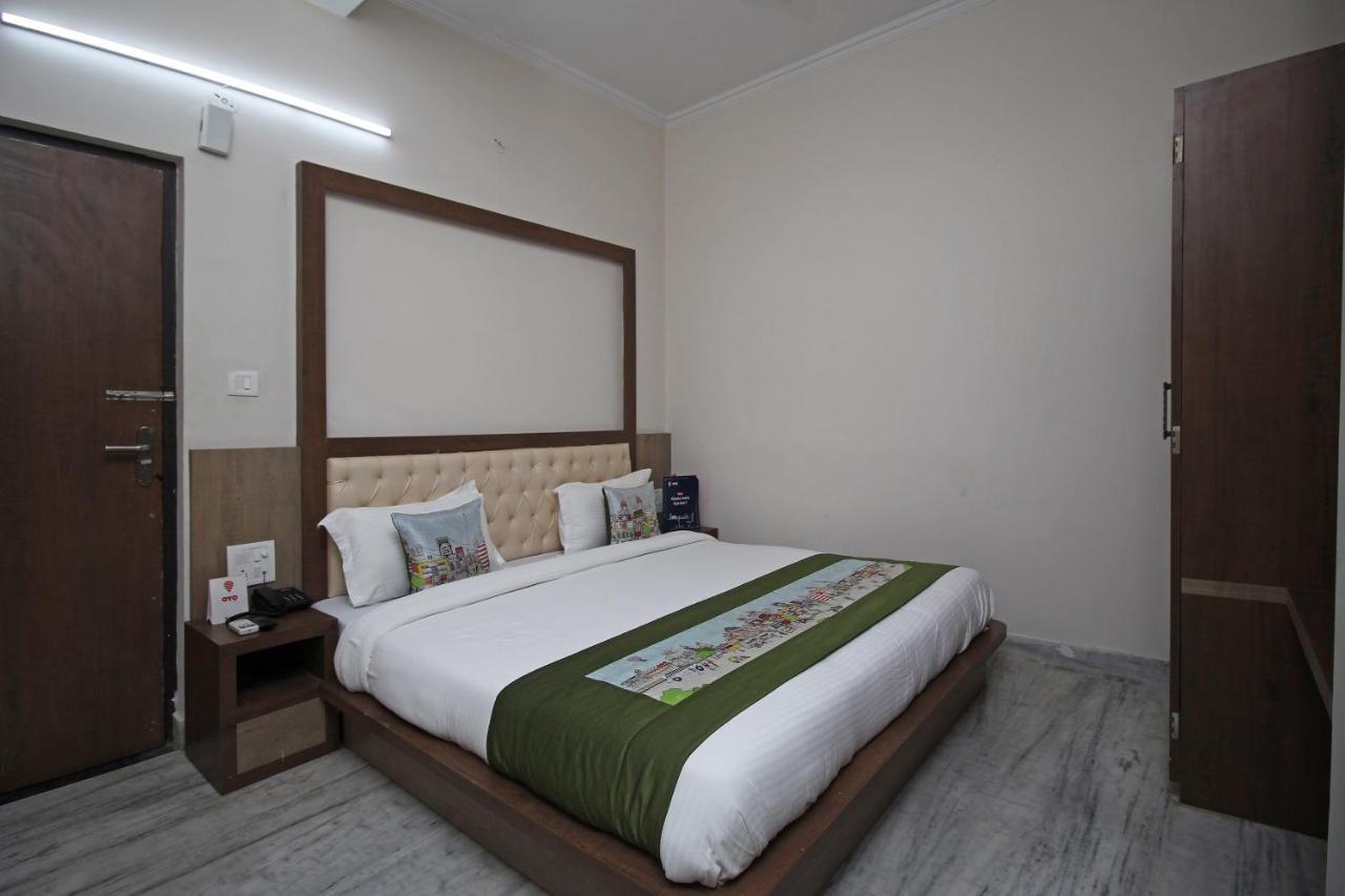 Oyo 9231 Jinesh Hotel