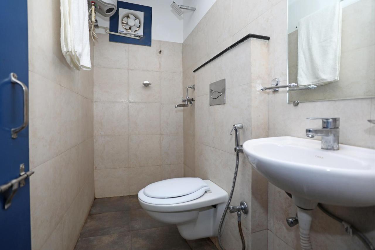 Hotel Oyo 10284 Transit