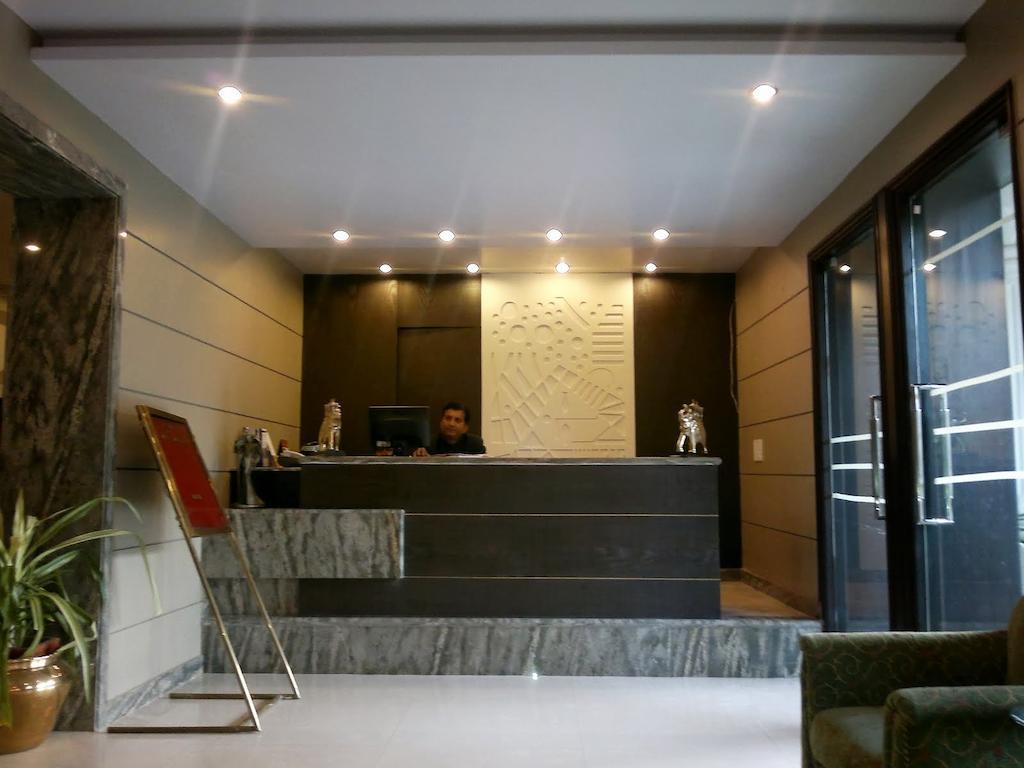 Hotel Empire Regency 3*