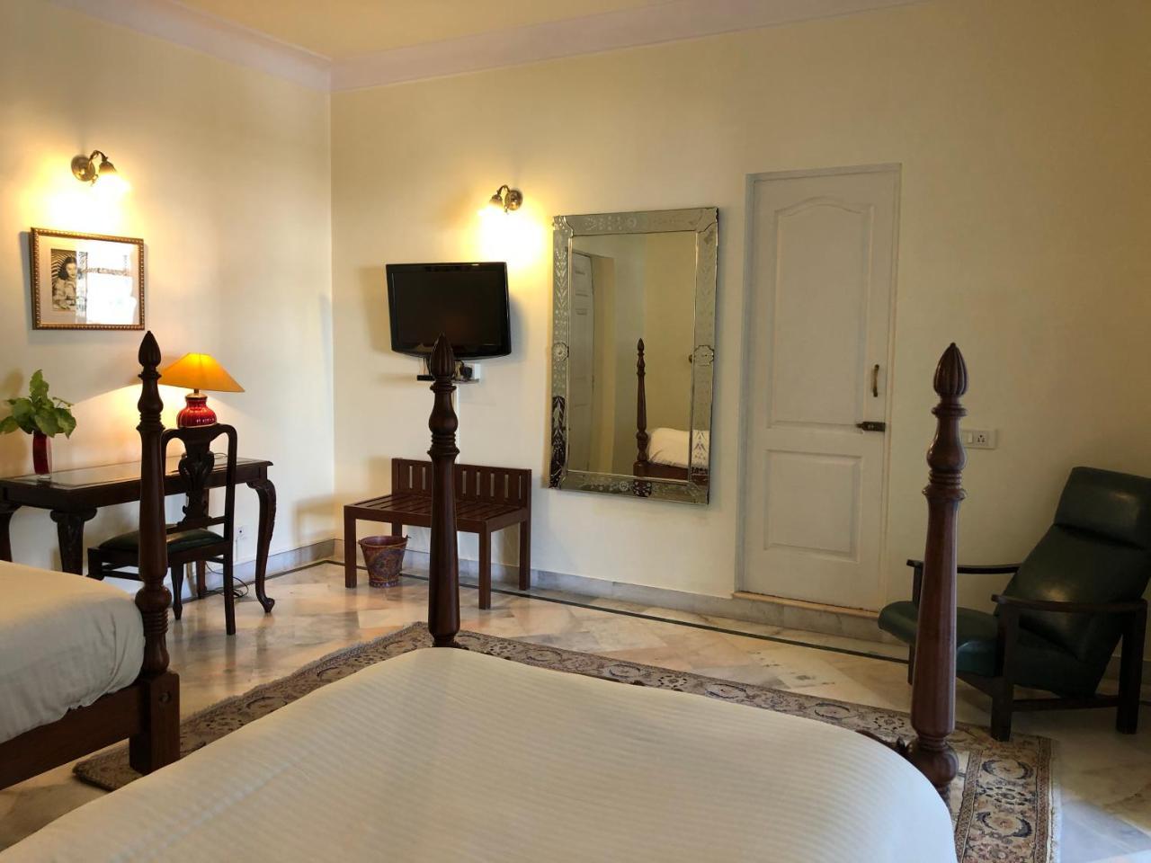 Barwara Kothi Hotel Jaipur