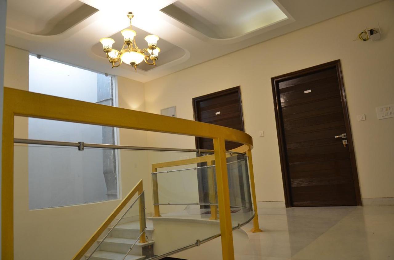 Mojo M -airport Boutique Hotel Jaipur