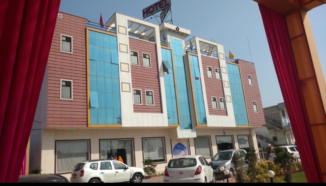 Royal Celebration Hotel