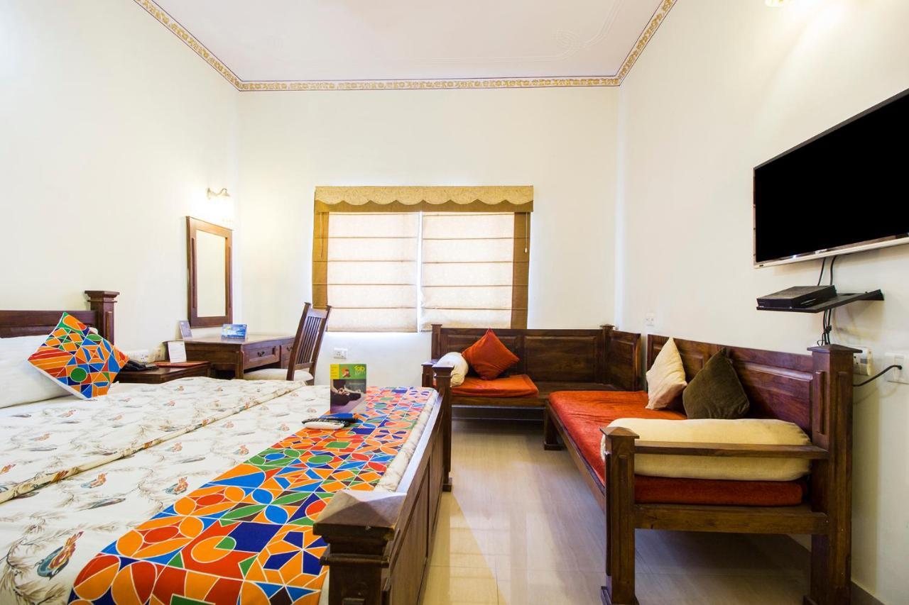 Raj Kothi Airport Hotel
